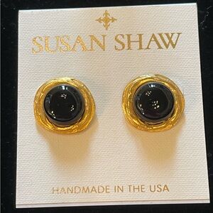 Susan Shaw Gold and Black Stud Earrings